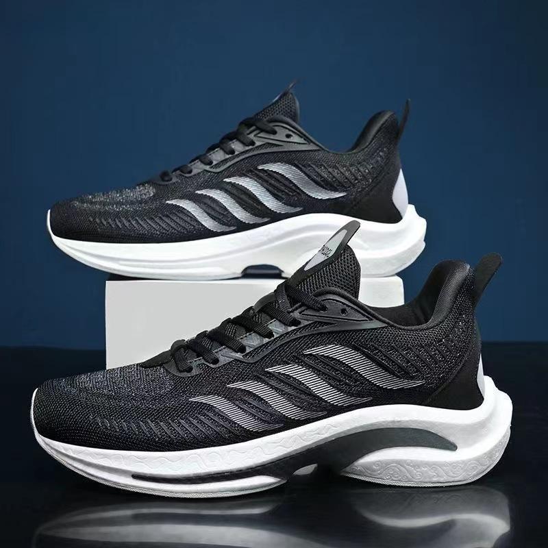 Autumn New Men's Shoes Fashion Men's Sports Casual Shoes Fly-woven Mesh Student Running Shoes