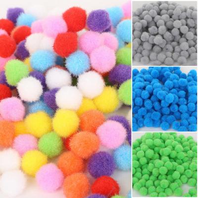 300 Stück Pompons zum Basteln, 10 mm, flauschige Filzbälle, einfarbig, flauschige Pompons für Puppen, Girlanden, DIY, Basteln, Dekorationen