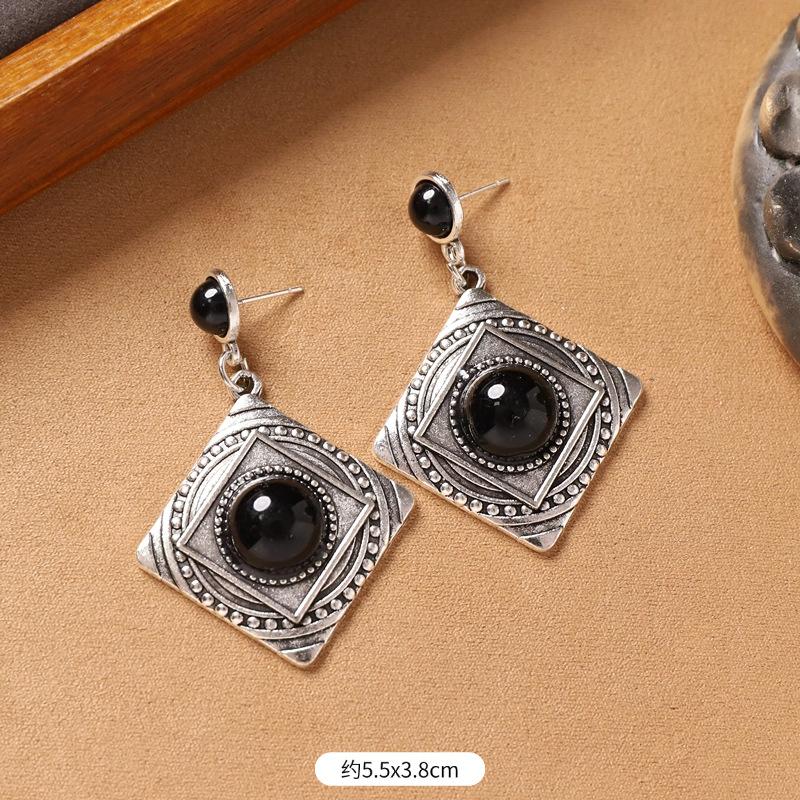 

Винтажные серьги-гвоздики Богемные нишевые преувеличенные серьги в экзотическом стиле женские с высоким чувством металла средневековые серьги