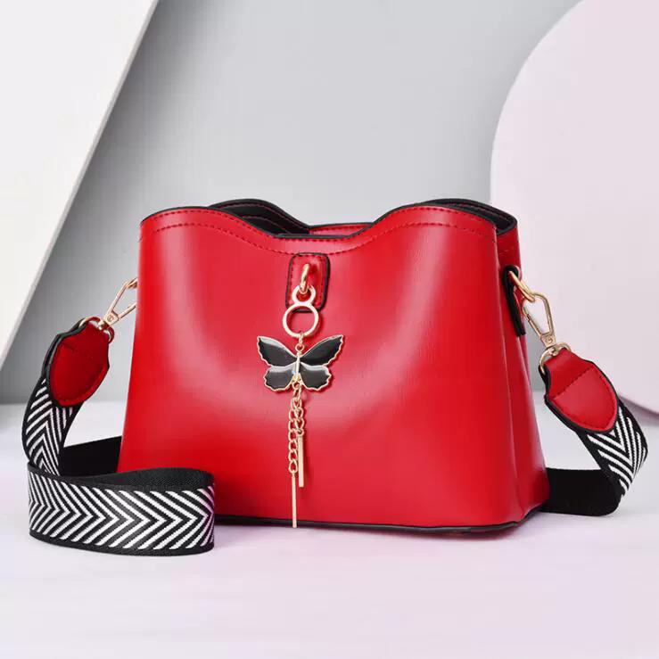 Women's Butterfly Leather Crossbody Bag, Small Trendy Shoulder Bag with Adjustable Strap, Cute Fashion Purse for Ladies