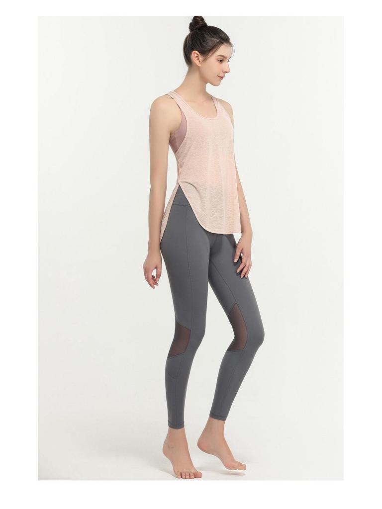 Women's Racerback Yoga Tank with Built-in Bra, Sleeveless Sports Top, Backless Design