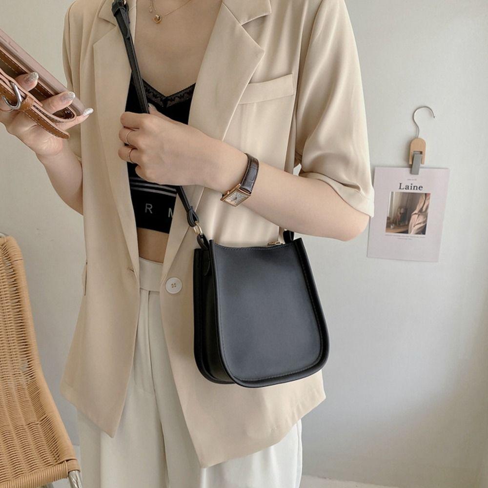 White Shoulder Bag Pu Leather Crossbody Bag Simple Small Square Bag  Outdoor
