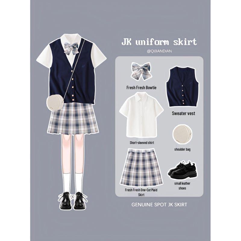 

Жіночий маленький літній комплект сукні-сорочки в академічному стилі - Сорочка з коротким рукавом та плісирована спідниця, студентська форма L