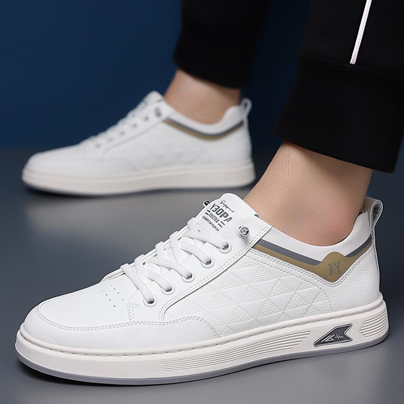 Fashion 2025 Board Shoes One Step Men's Spring Korean Edition Business Sports Casual Leather Shoes Men