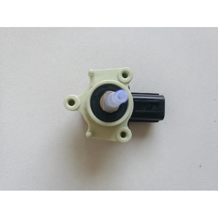 High Quality 8940760031 headlight level sensor For Land cruiser 89407-60031 only sensor