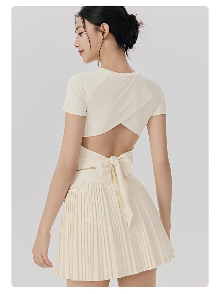 Women's Short Sleeve Yoga Suit & Pleated Tennis Skirt Set