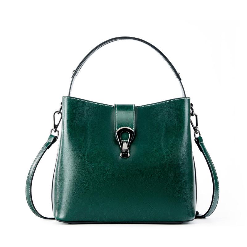 Oil wax leather wide shoulder strap versatile portable large-capacity women's messenger bag new leather bag women's premium bucket bag