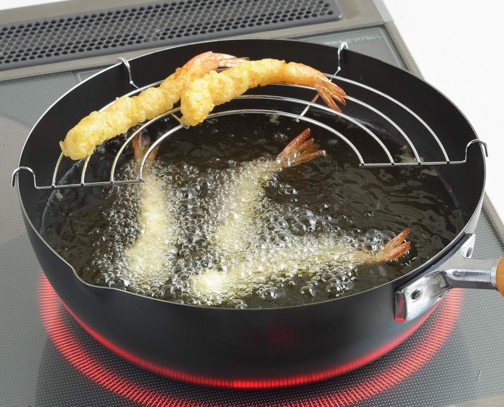Yoshikawa Wooden Handle Iron Deep NEW Gourmet Made In Gift Wrapping SJ3170 Fryer/Tempura Pan, 24cm, 1.1L Capacity, Power, Japan, Available,