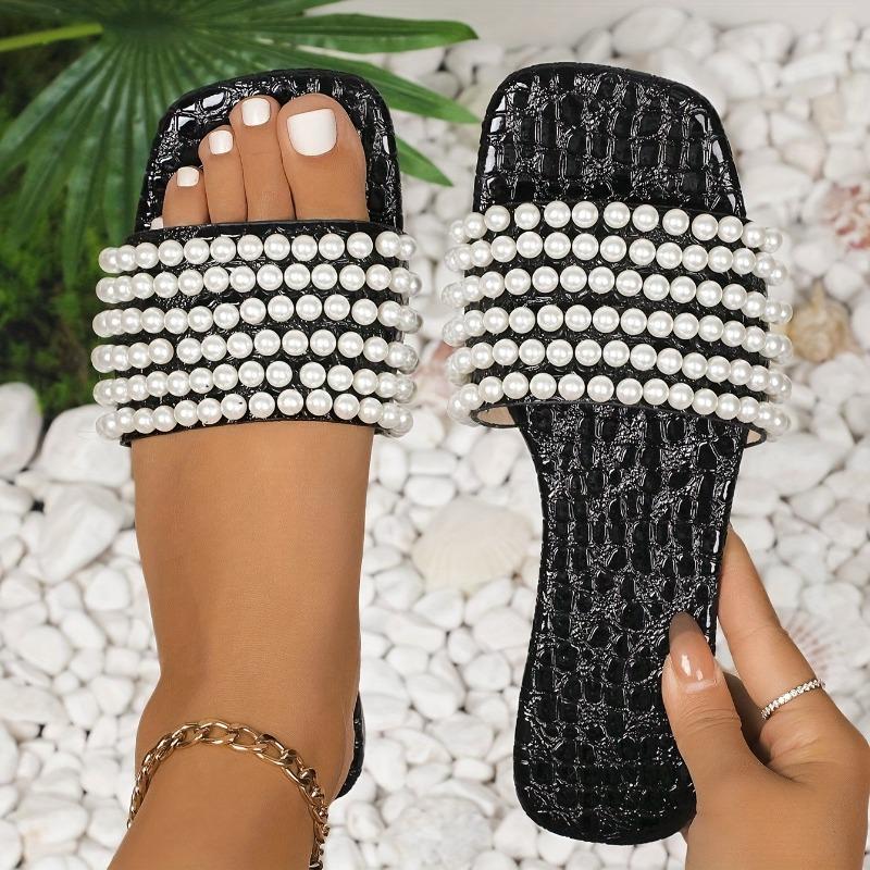 Fashion Women Slippers 2025 New Pearl Flat Slippers Plus Size Square Head Beach Shoes Women Holiday Lightweight Sandals Slides Women