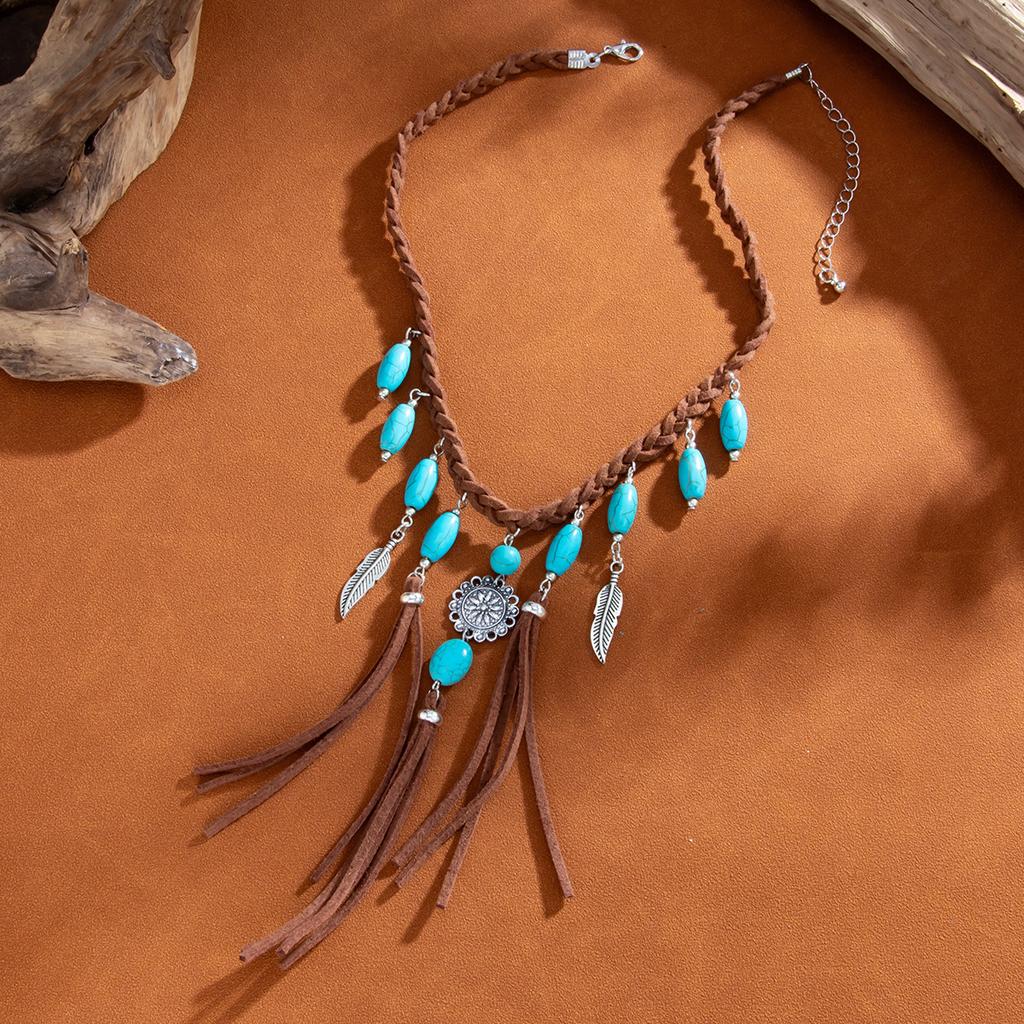 European and American Bohemian Pendant Woven Fringed Necklace Retro Ethnic Style Collarbone Chain
