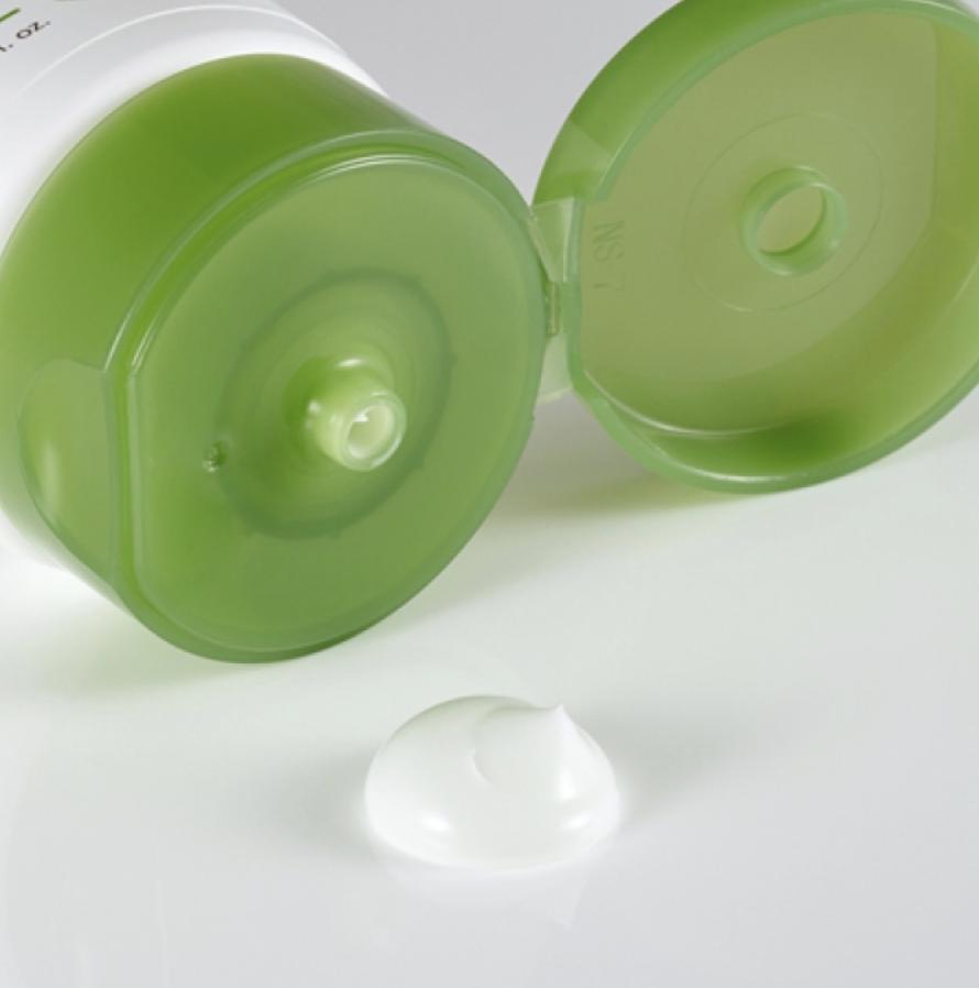 nature republic soothing & moisture aloe vera body cream