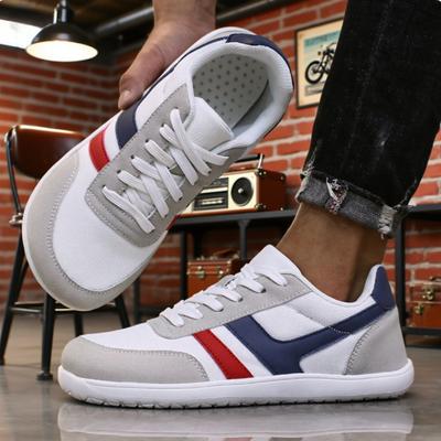 Chaussures Larges Pieds Nus pour Hommes Minimalistes Respirantes Confortables Chaussures de Marche Tendance Légères Slip-on Souples Baskets de Trail pour Homme