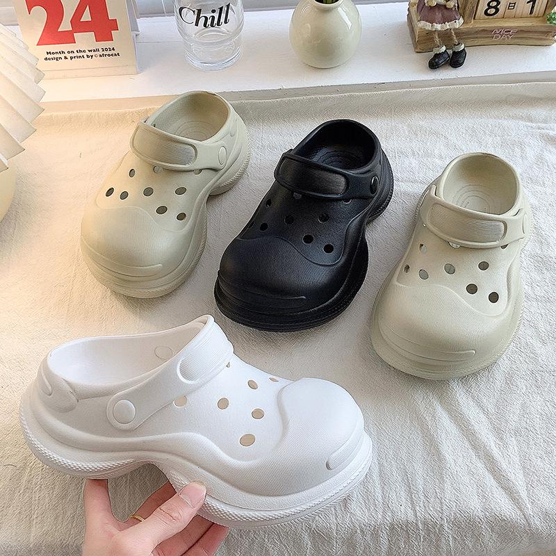Girls Hole Shoes 2025 New Summer Children's Bag Head Sandals Outside Wear Girls DIY Shoes Non-slip Fashion