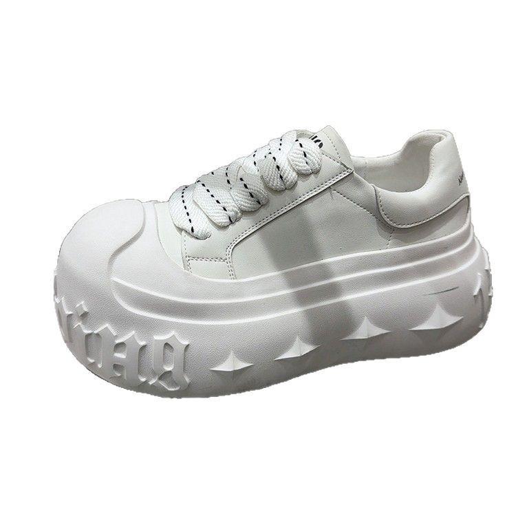 Leder-Shell-Kopf kleine weiße Schuhe Damen 2025 großer Kopf zum Schnüren Mode Brotschuhe Plateau Muffin auflösende lässige einzelne Schuhe