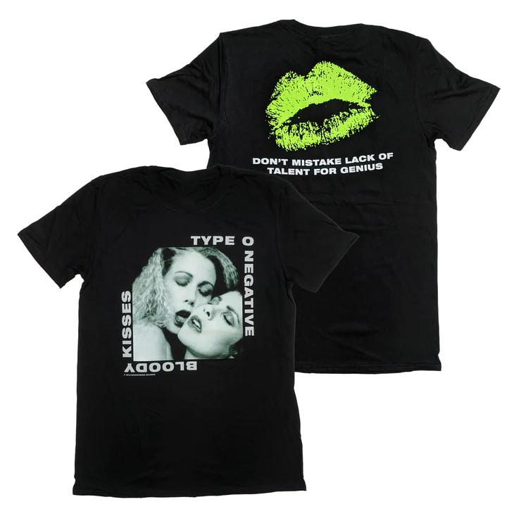 Tipo O Negative Bloody Kisses Maglietta Nera Double Sided Regalo Famiglia E569