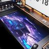 Demon Slayer Shinobu Kocho Thema Premium Rutschfestes Mauspadd mit Genähten Kanten, Strapazierfähiges Gummi-Material, für Schreibtisch & Gaming Tolle Geschenke