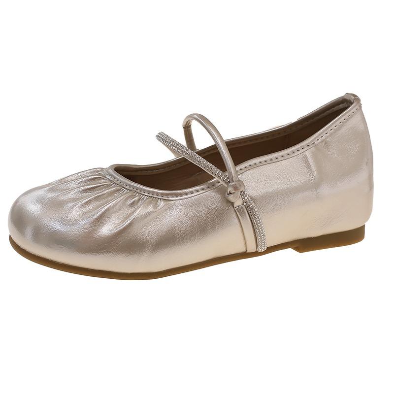 Fashion Pleated Crystal Women Flats Shoes Fashion Shallow Classical Loafers Shoes 2025 New Autumn Casual Sneaker Walking Dress Zapatos