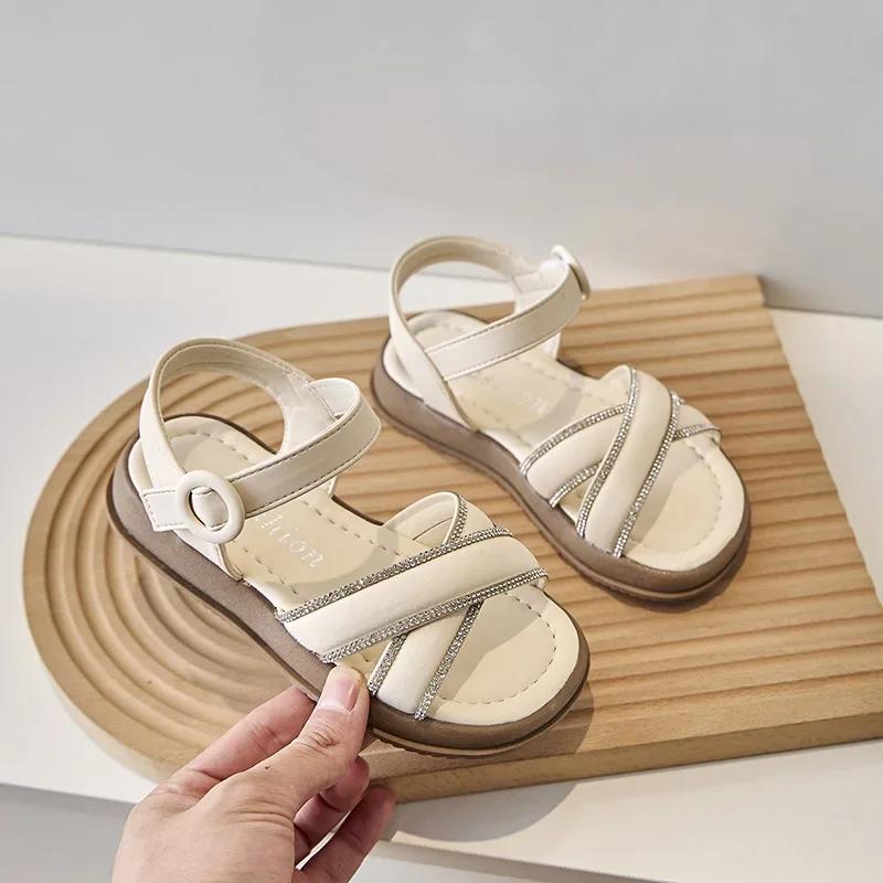 Kids Summer Sandals 2024 New Girls Versatile Beach Shoes for Vacation Soft Sole Open Toe Solid Color Princess Shoes for Toddlers