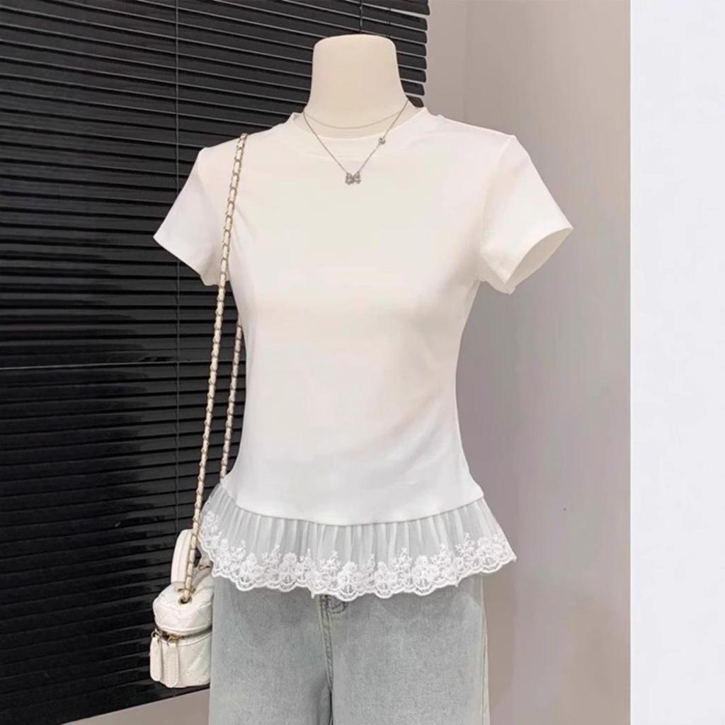 Women's White Lace Patchwork Short Sleeve T-shirt: Gentle and Slimming Spring Style