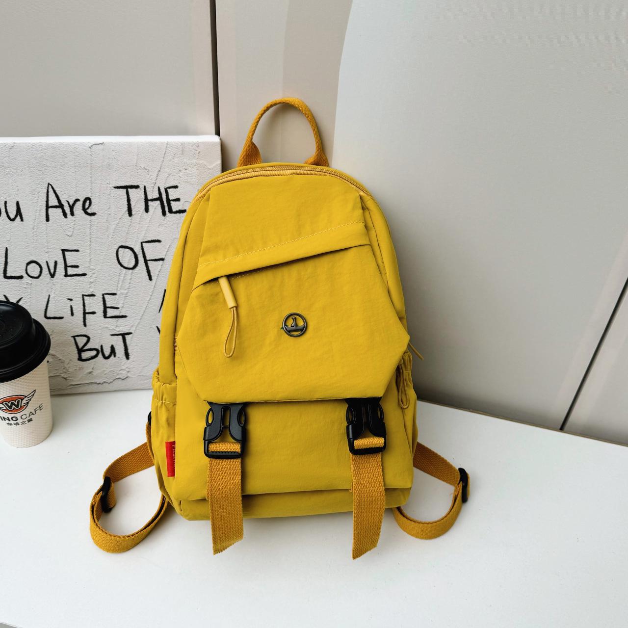 

Унисекс Многофункциональный Рюкзак для Путешествий на Открытом Воздухе - Компактная Наплечная Сумка для Женщин и Мужчин 23*12*30 cm жёлтый