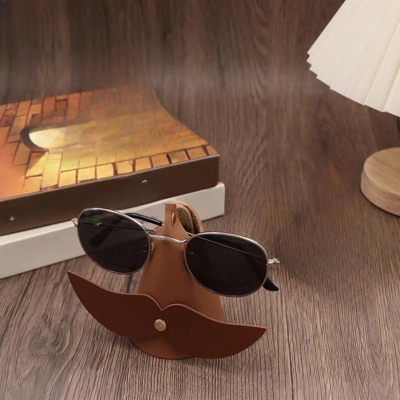 Creative Big Beard Style Eyeglass Holder  Home Office Desktop Ornament  Fun Decorative Display Stand