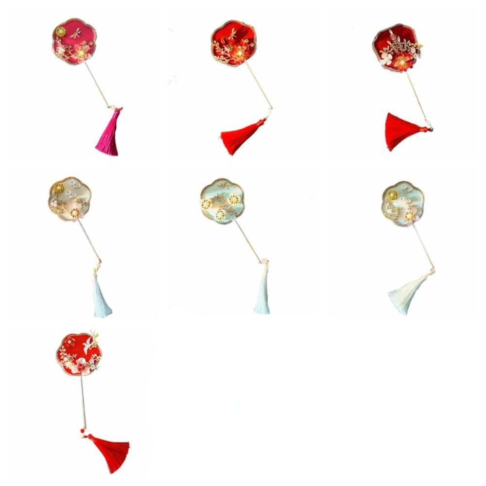 Chinese Style Mini Chinese Fan Tassels with Pendant Bridal Group Fan Handheld Ancient Chinese Silk Fan Chinese Wedding