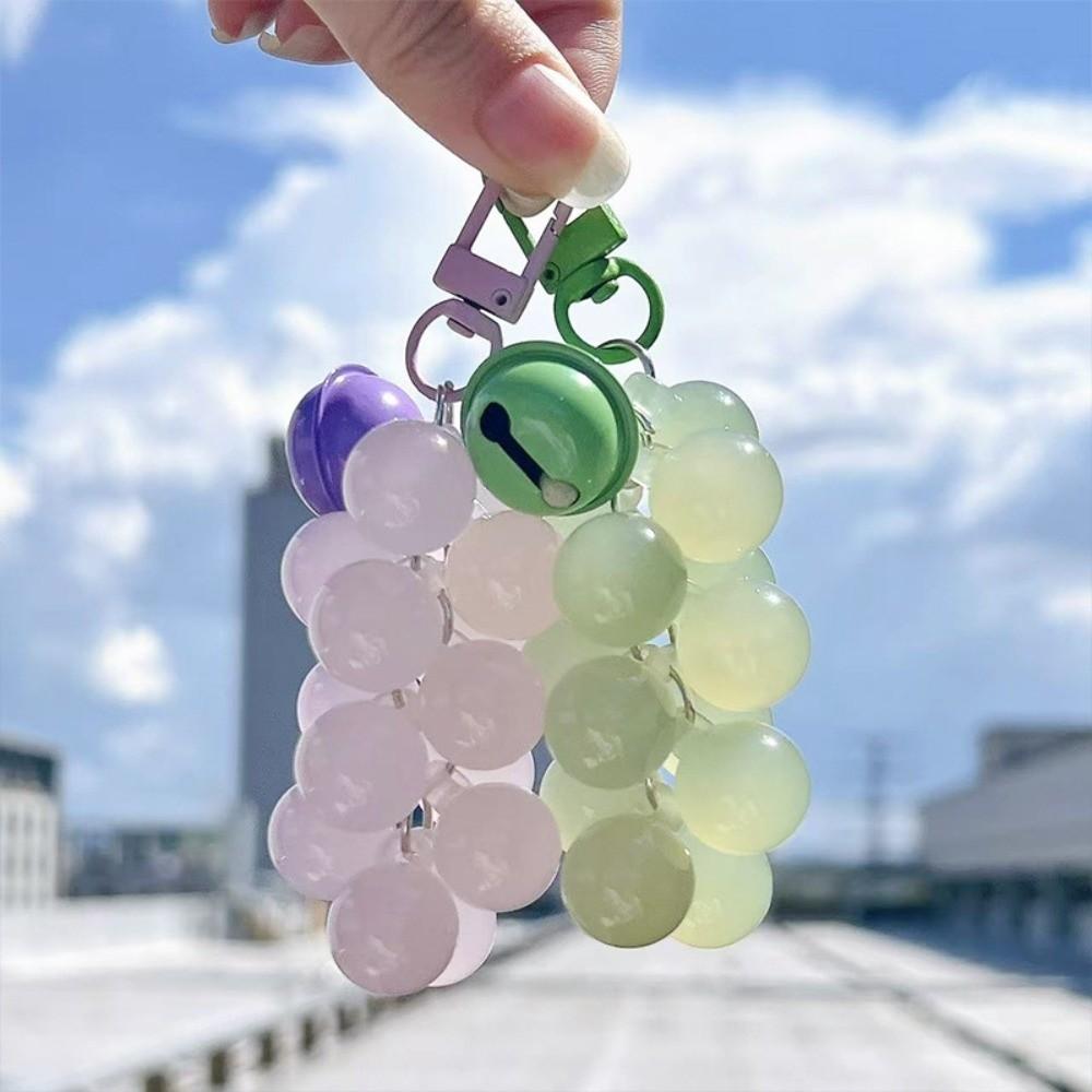 Color-Shifting Grape Key Chain UV-Sensitive UV Changing Pendant Beaded Bag Charm Daily Accessory