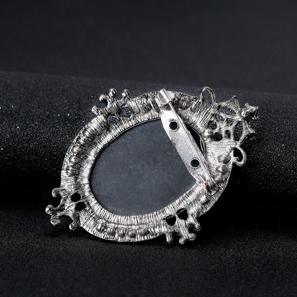 Head Design Crystal Rhinestones Brooches Vintage Style Gothic Brooches Women's Accessories