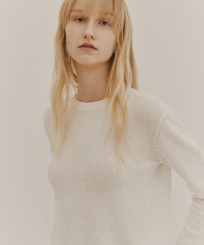 Okuka Back Zipper Knit Top White