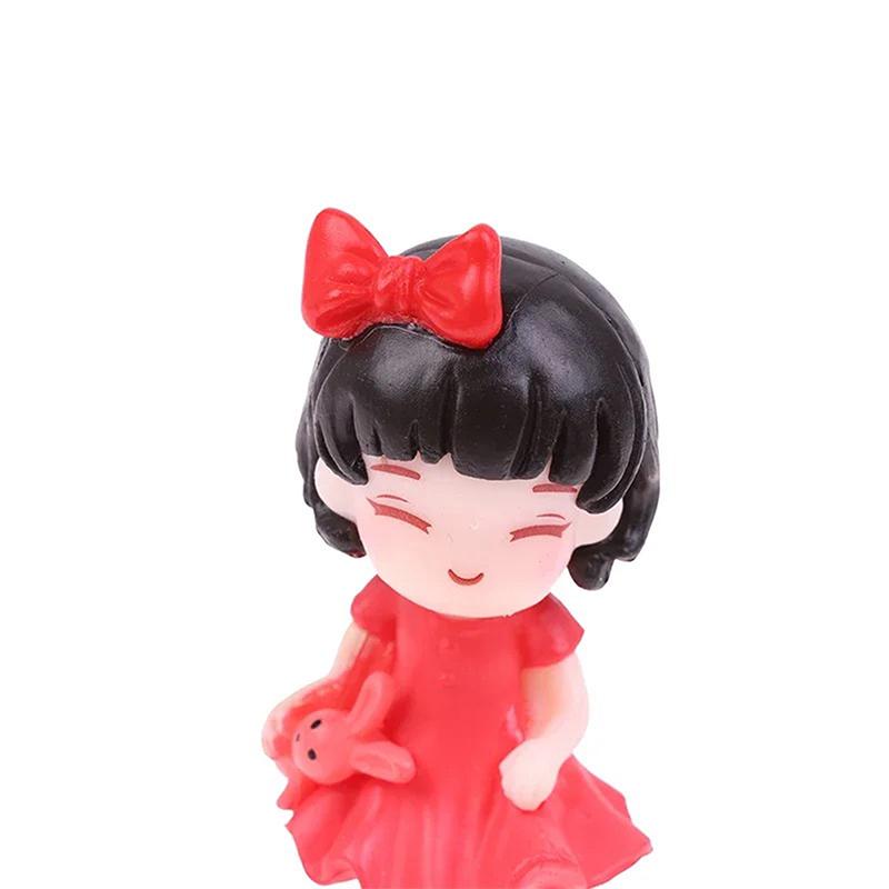 Cute Kiss Couple Car Interior Decoration Action Figures Auto Rearview Mirror Dashboard Ornaments Gift Home Desktop Decor