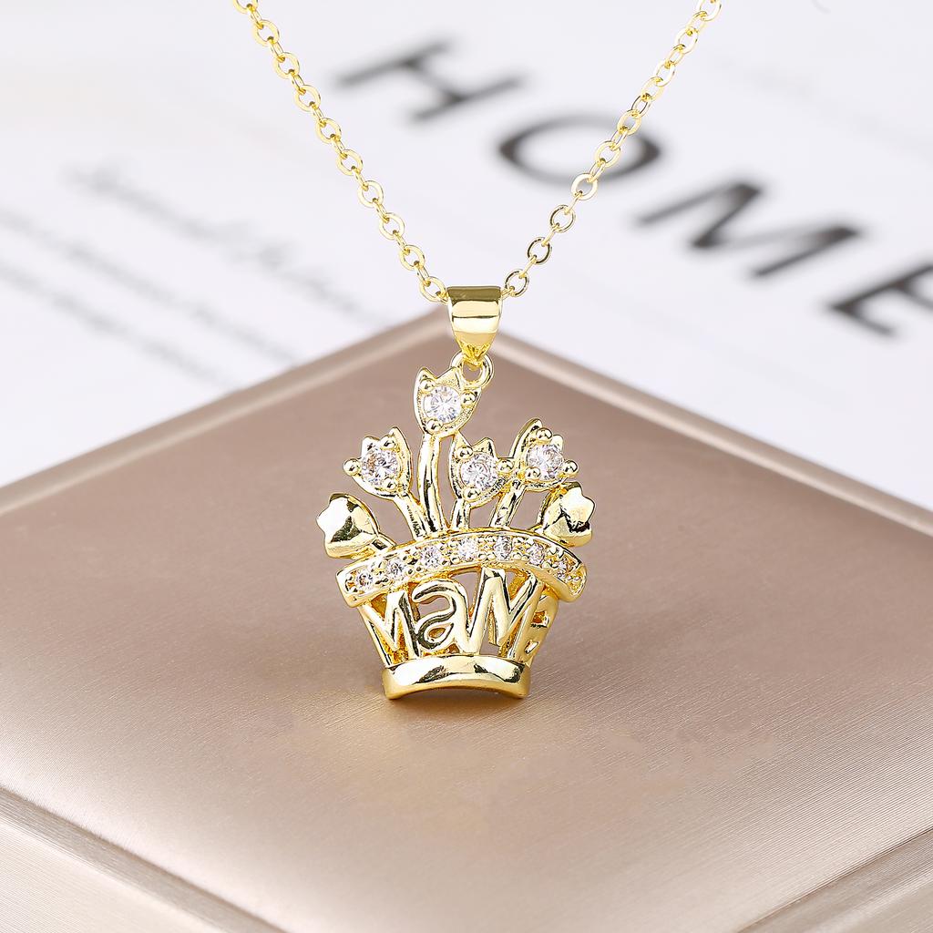 Hot Sale Sparkling Romantic Pendant Mother's Day Birthday Party Mom Letter Necklace Gold Plated Inlaid Zircon Charms Gift
