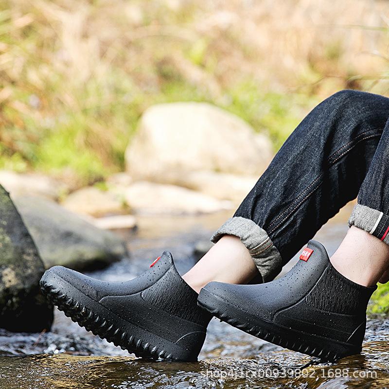 Men's and Women's Rain Boots Short Tube Water Shoes Non-slip Wear-resistant Plus Velvet Rain Boots Waterproof Warm Fishing Shoes Work Shoes