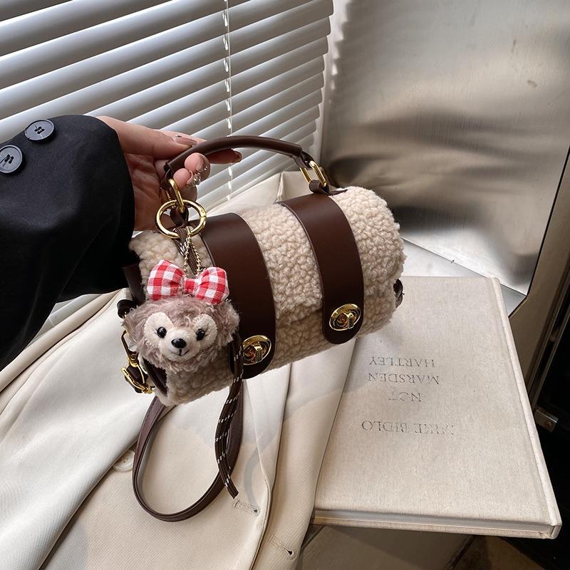 Winter Plush Hand Pillow Bag Women's New Versatile Messenger Bag Commuter Retro Shoulder Bag