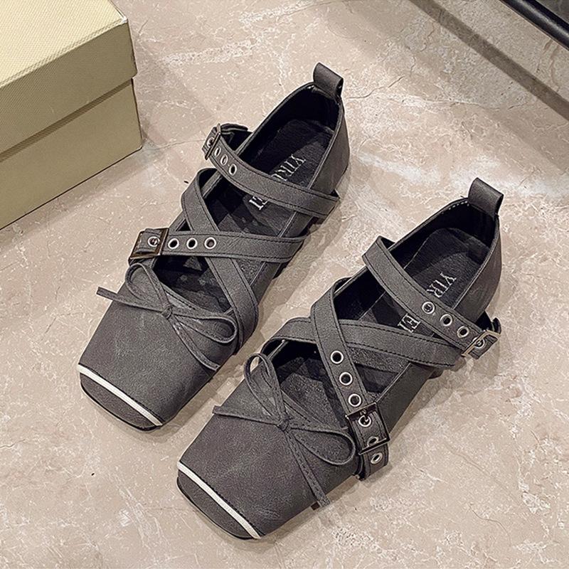 Mary Jane Shoes Women's 2025 Spring New Retro Square Head Ballet Shoes Flat-soled French Shallow Mouth One-word Button Shoes