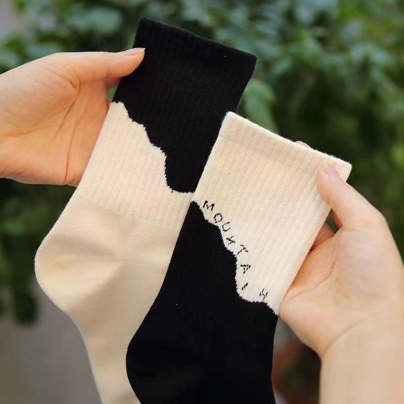 Style Men Socks Asymmetrical Pattern Street Hip Hop Skateboard Man Cotton Sock Breathable
