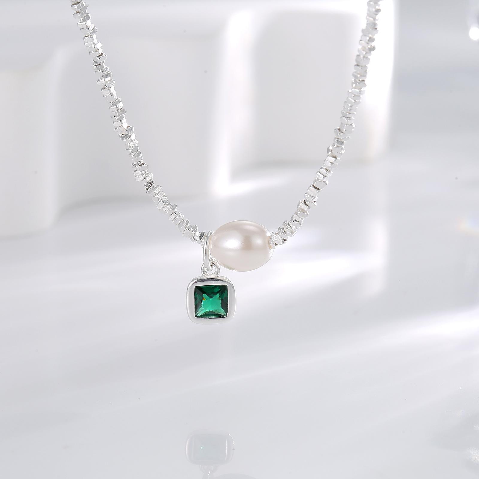 

S925 серебряное легкое роскошное сломанное серебряное ожерелье сломанное серебро несколько таэлей квадратный изумруд циркон темперамент бусина маленькая квадратная бижутерия 925 Silver