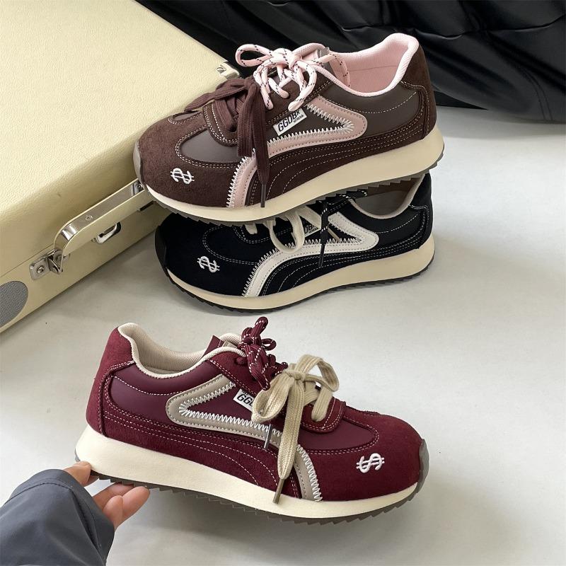 New products are on sale in autumn, new versatile retro thick-soled heightening casual sports shoes 6052