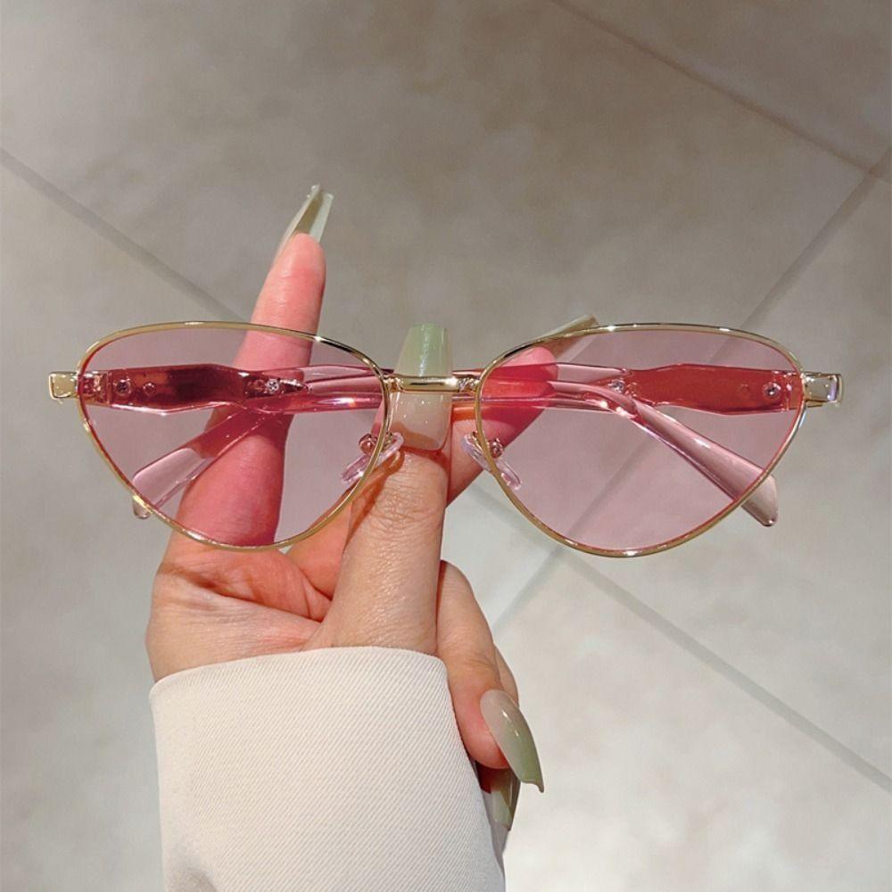 New Cat Eye Sunglasses Zinc Zinc Alloy Spicy Girls Shades Glasses Designer Triangle Sun Glasses  Outdoor