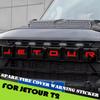 Auto Ersatzradabdeckung Warnaufkleber Passend für Jetour Traveller T2 2023 2024 2025 Auto Kühlergrill Leuchtender Buchstabenaufkleber Zubehör