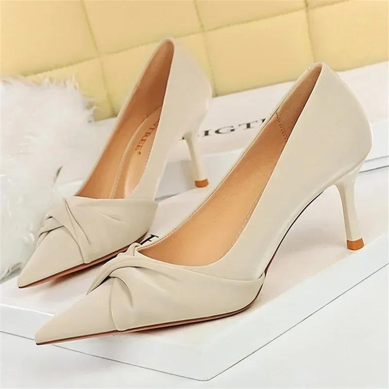 

Women Cute Butterfly Knots 7cm 10cm High Heels Stiletto Pumps Lady Fashion Green Low Heels Valentine Ruched Designer Daily Shoes 37