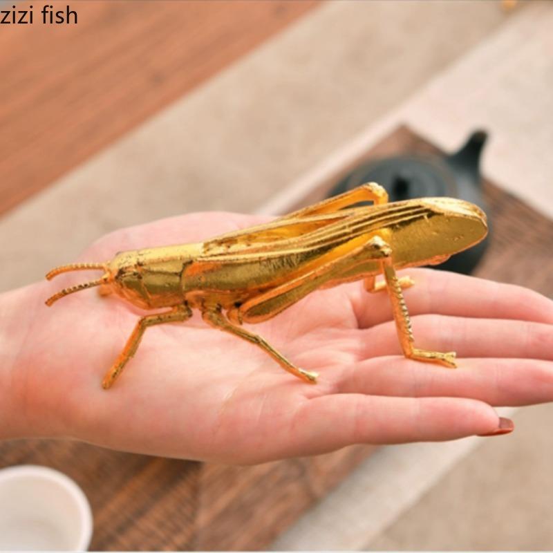 Gold Metal Insect Ornaments Butterfly Insect Statue Sculpture Animal Decoration Crafts Figurines Miniatures Home Accessories