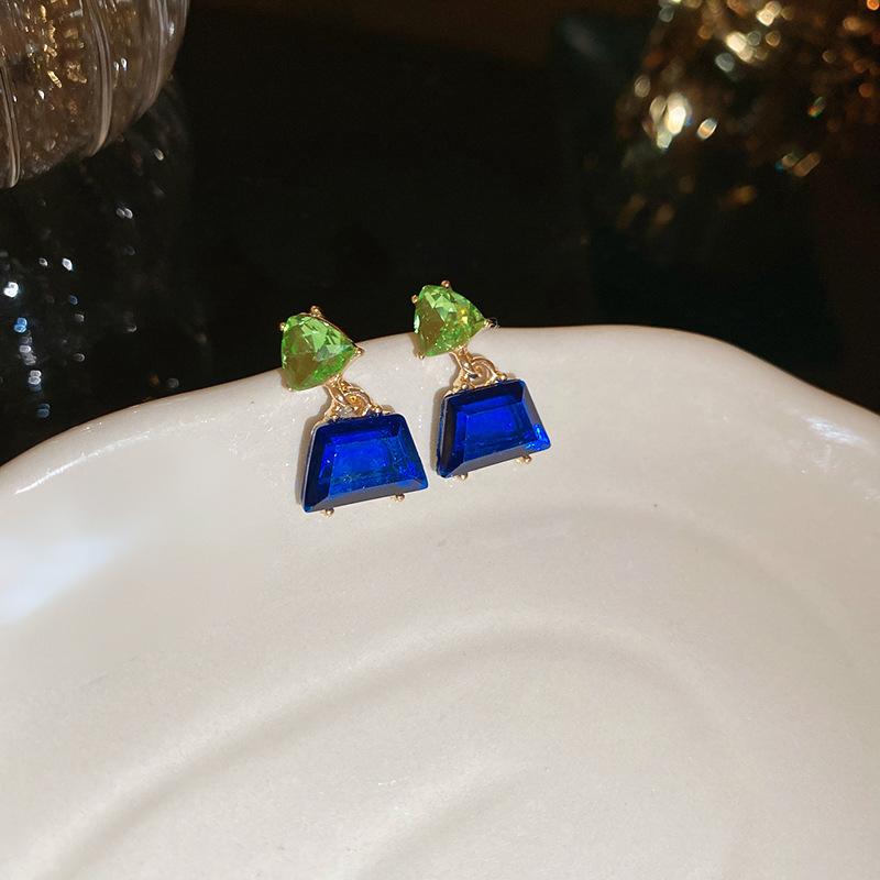 Super Flash Diamond Purple Flower Pearl Stud Earrings French Earrings