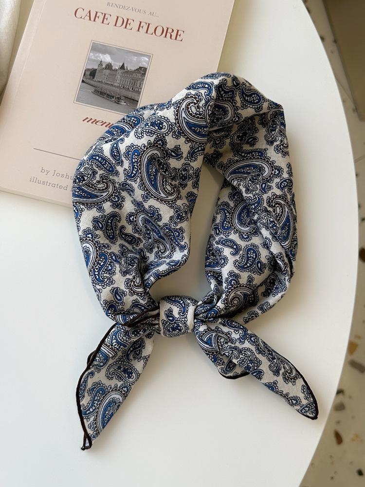 Quadratischer Schal aus Baumwolle und Leinen mit floralem Tupfenmuster - Retro & frisches Kopftuch