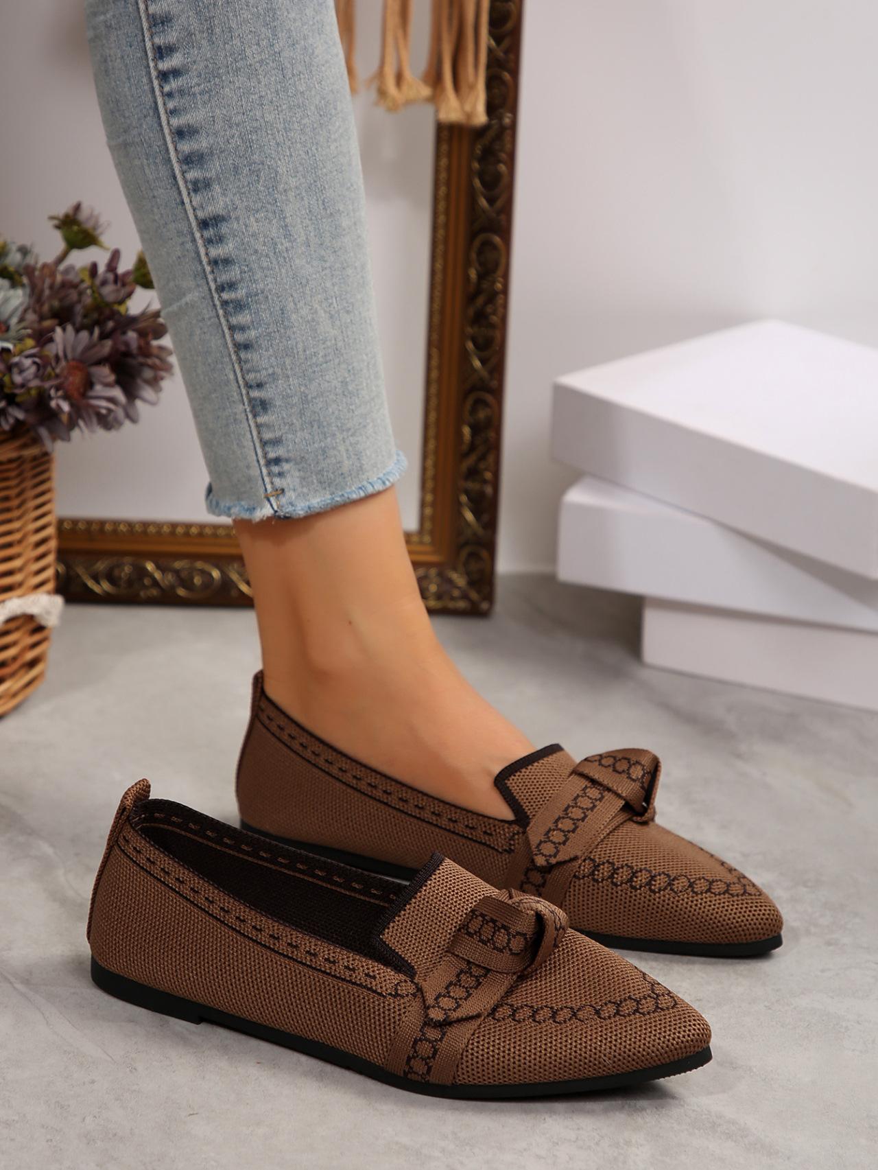 

2025 spot foreign trade large size pointed fly-woven flat-soled single shoes women s new foot cover bow light mouth lazy shoes 43 коричневый