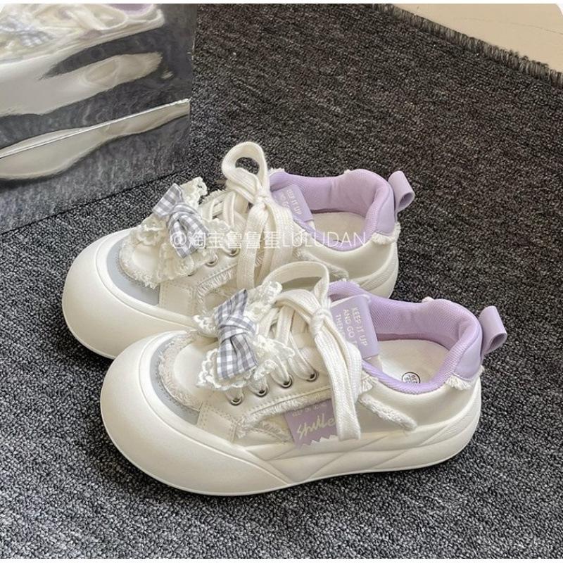 

thick-soled white shoes, leather board shoes, women s models, 2025 spring and autumn new models, niche non-collision models, versatile shoes, bread 40 фиолетовый