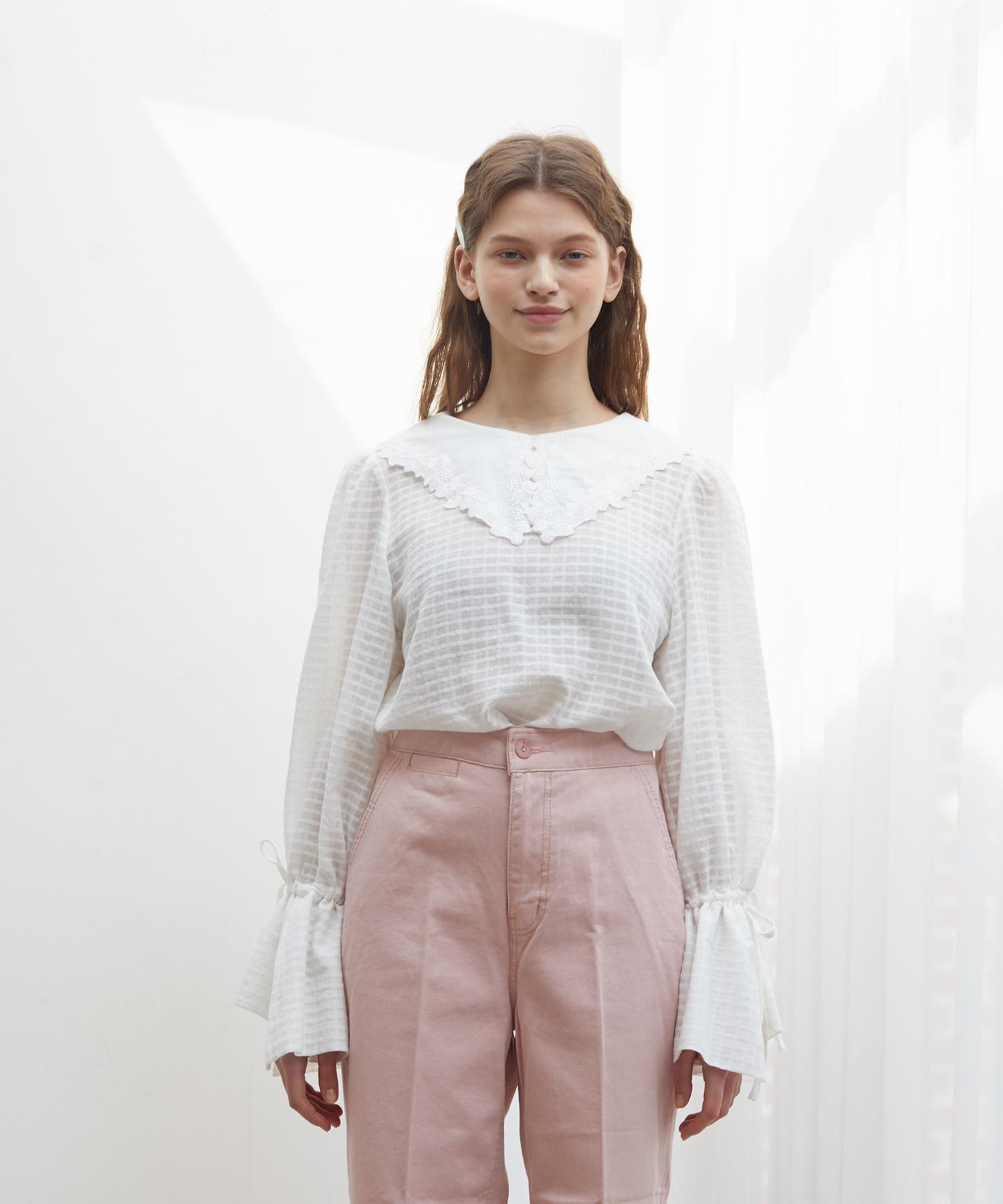 Near And Dear Lace Collar See-Through Blouse White/Free