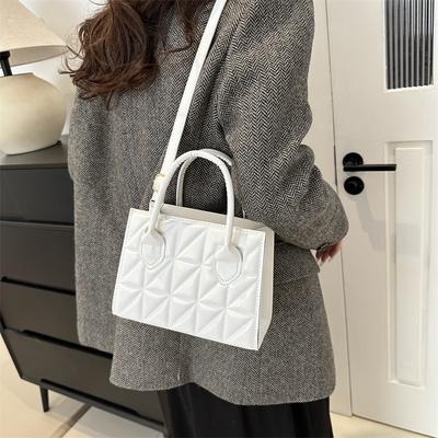 Fashion Leisure Women's Handbag PU Solid Color Quited Design Ladies Shoulder Bag Zipper Female Crossbody Bag For Outings Commute