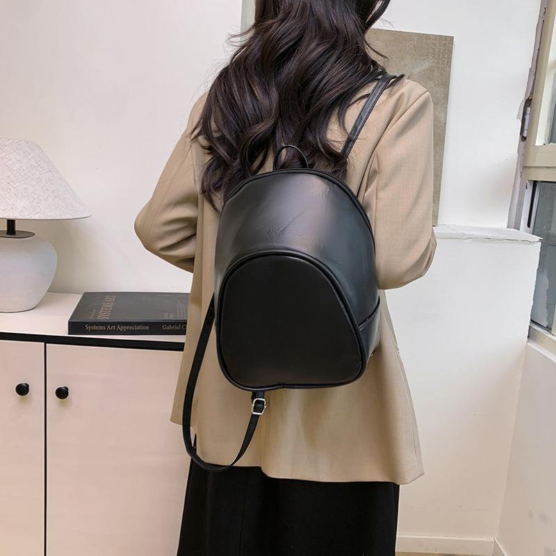 New backpack large capacity casual backpack personality simple versatile student commuting soft leather bag women