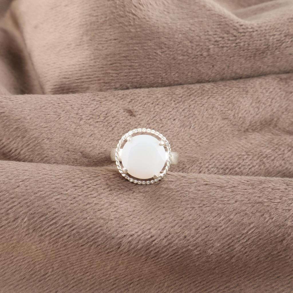Milchiger Opal Edelstein Schmuck, Handgefertigter Silber Schöner Ring, 925 Massiv Sterlingsilber Schmuck, Meditationsring Geschenk für Oma