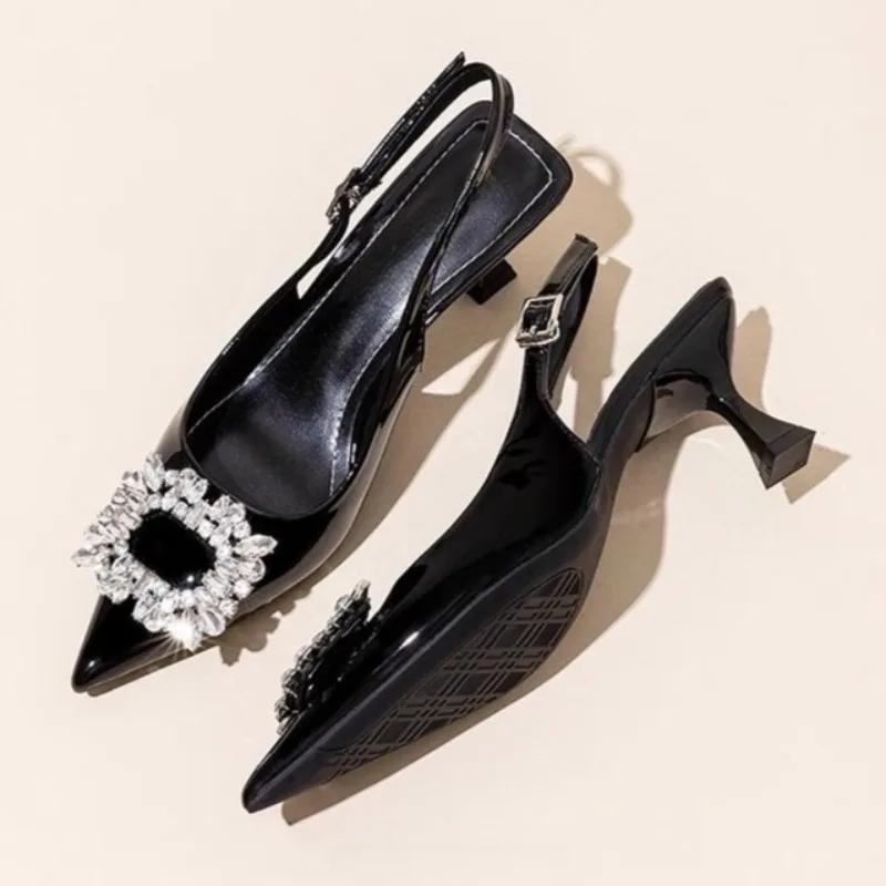 Fashion Summer 2025 New Silver Rhinestone Back Trip Banded Hollow Patent Leather Pointed Toe Stiletto Sandals for Women
